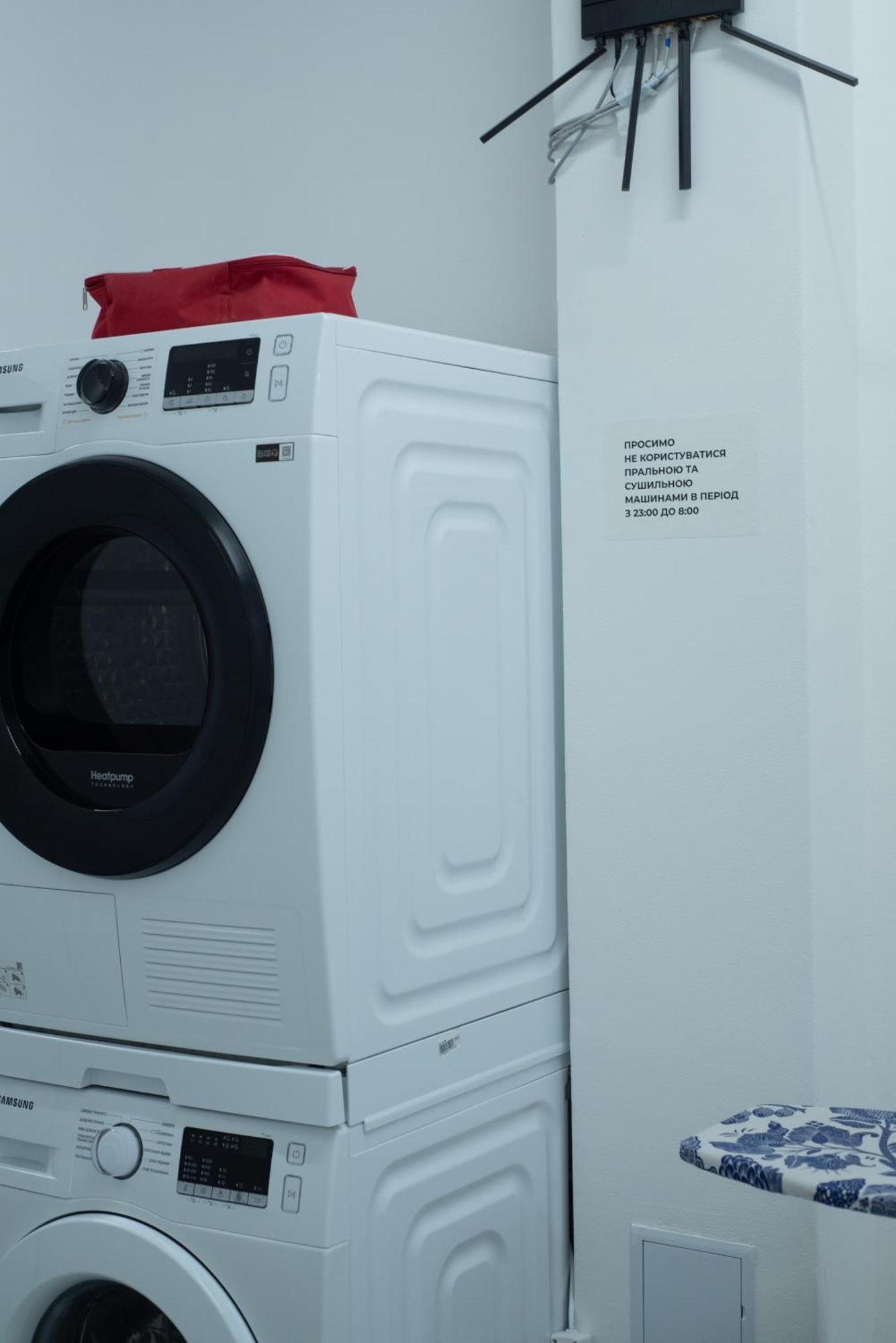 Resa Apart - Нові Smart-Квартири Біля Річки Úzhgorod Exterior foto